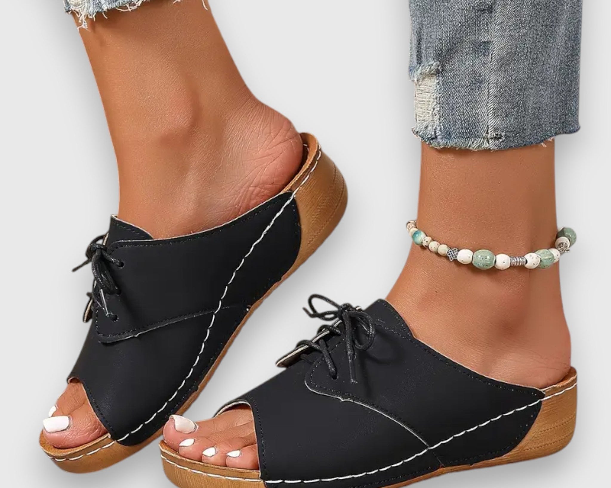 Saskia – Sandály s vintage stylusem