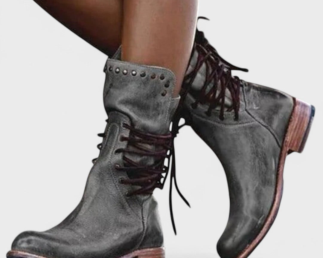 Loreva - Šněrovací kotníkové boty
