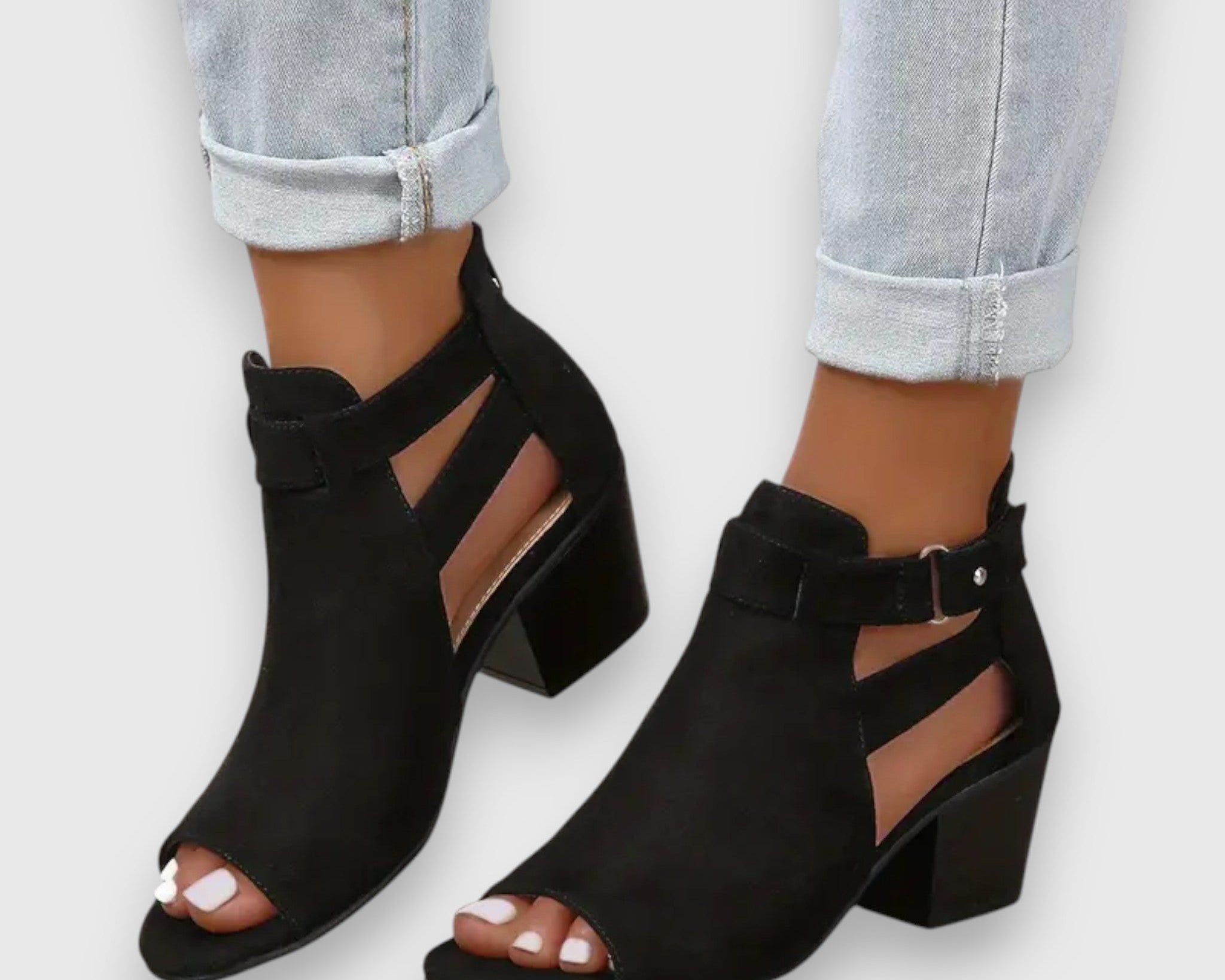 Nadine – Sandály s tlustými podpatky