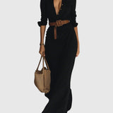 Klára – Šaty s elegantním střihem