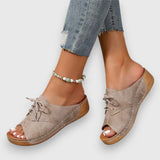 Saskia – Sandály s vintage stylusem