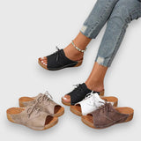 Saskia – Sandály s vintage stylusem