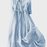 Šaty se stylovým límcem