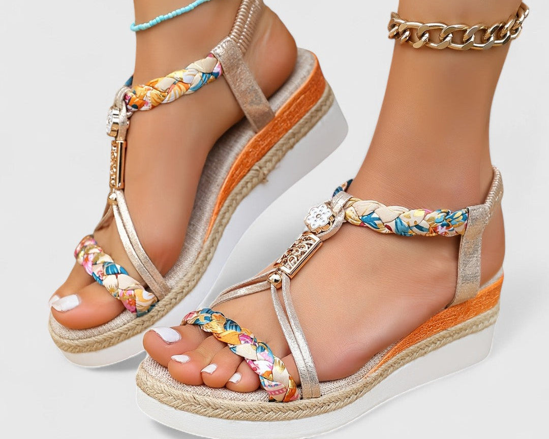 Lenka - Pohodlné sandály na klínku