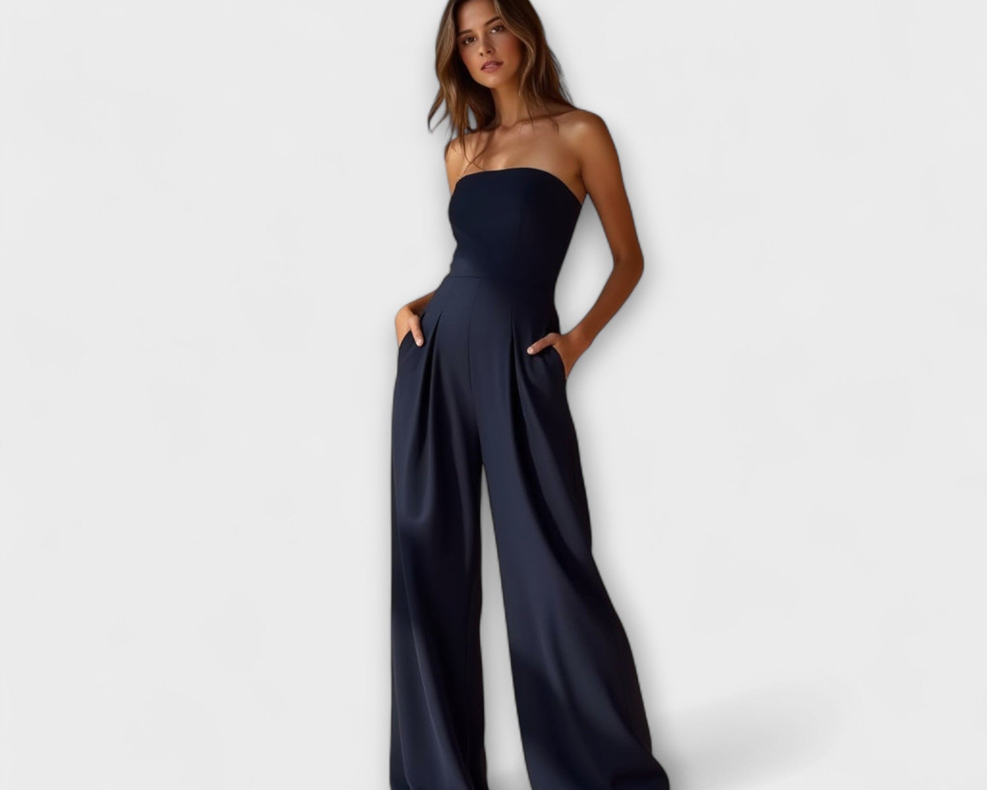 Eva - Elegantní overal bez ramínek