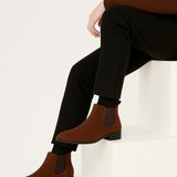 Minimalistické Slip-On Chelsea Boty – Hnědý Vzhled Semiše, Elastické Boční Panely, Plochý Podpatěk