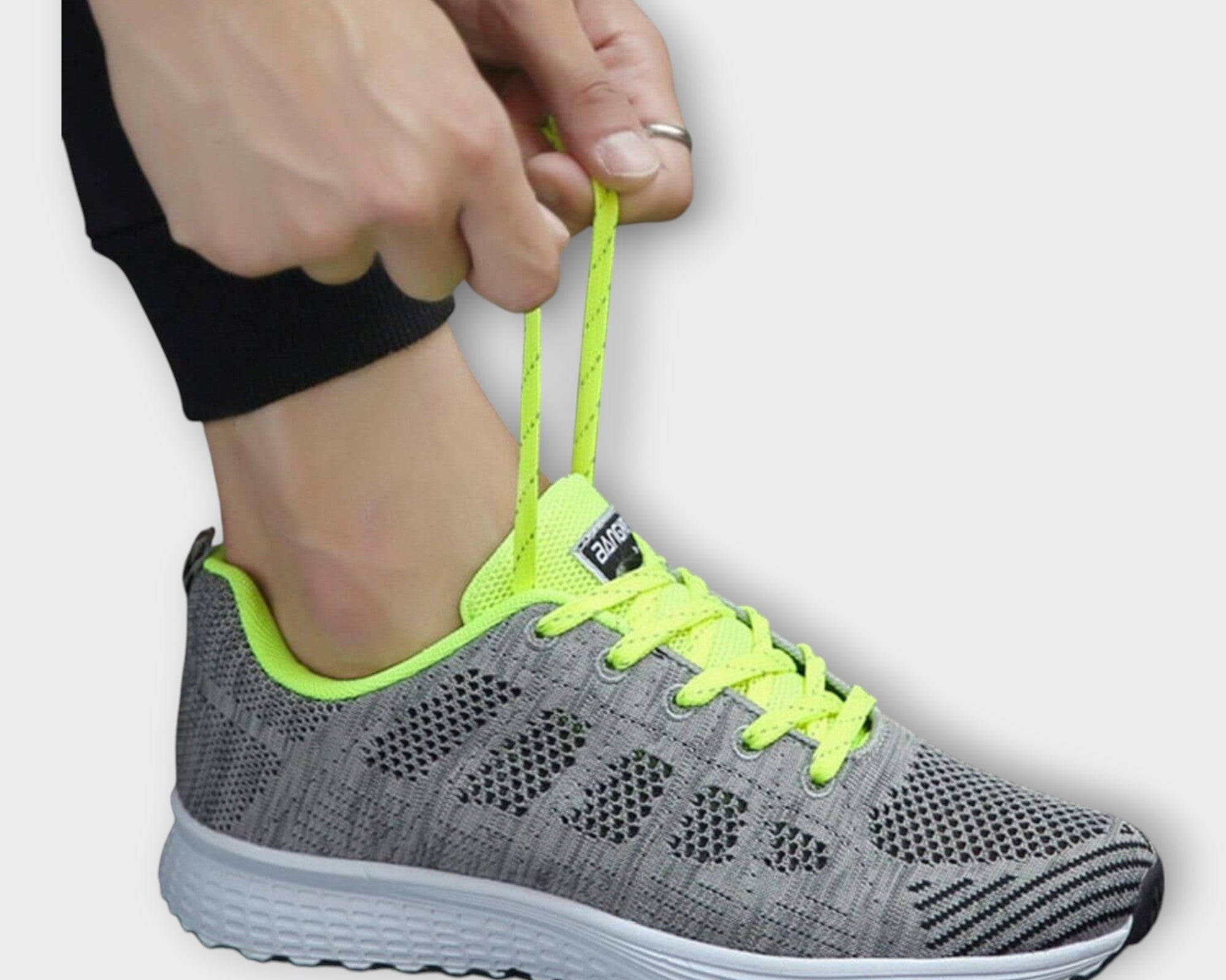 Sportovní boty pletené s protiskluzovou podrážkou