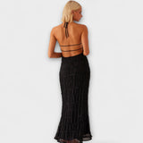 Adeline - Dlouhé šaty s ohlávkou výstřihem