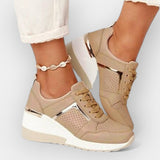 Anatomické tenisové boty