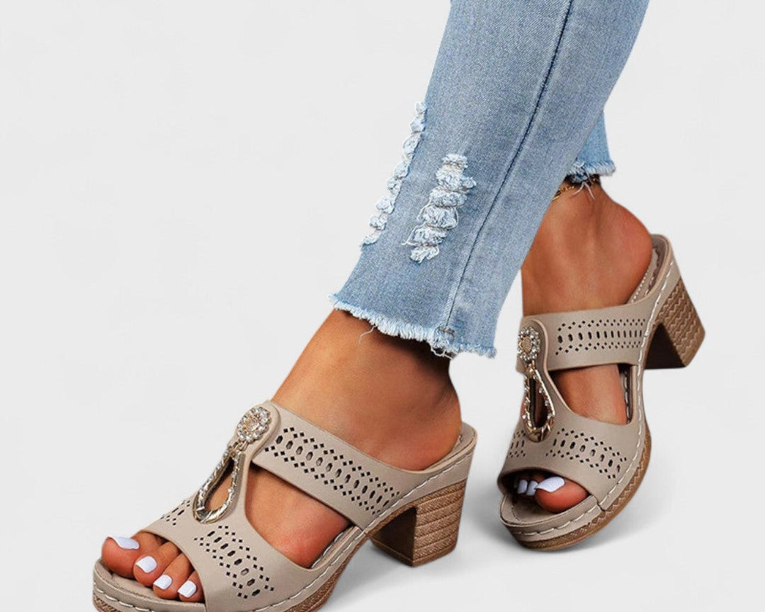 Vlasta - Elegantní a Pohodlné Ortopedické Sandály