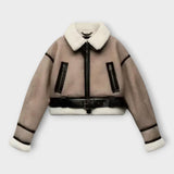 Kožená zadek s podšívkou a paskem 