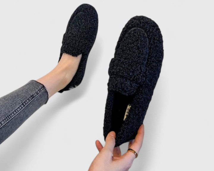 Teplé slip-on boty s elegantním designem