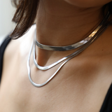 Lesklý Hadí Náhrdelník 