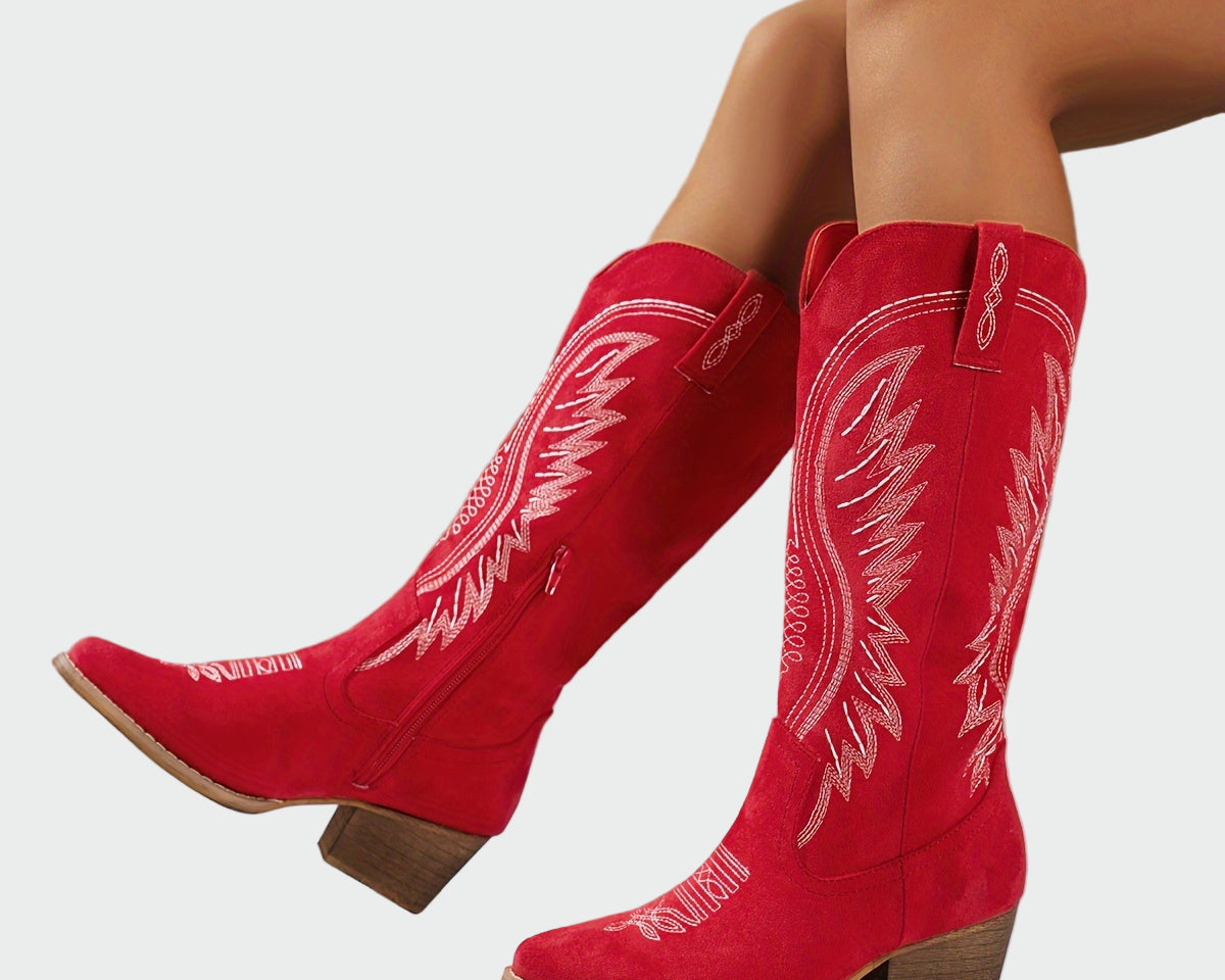 Stylové vyšívané westernové boty