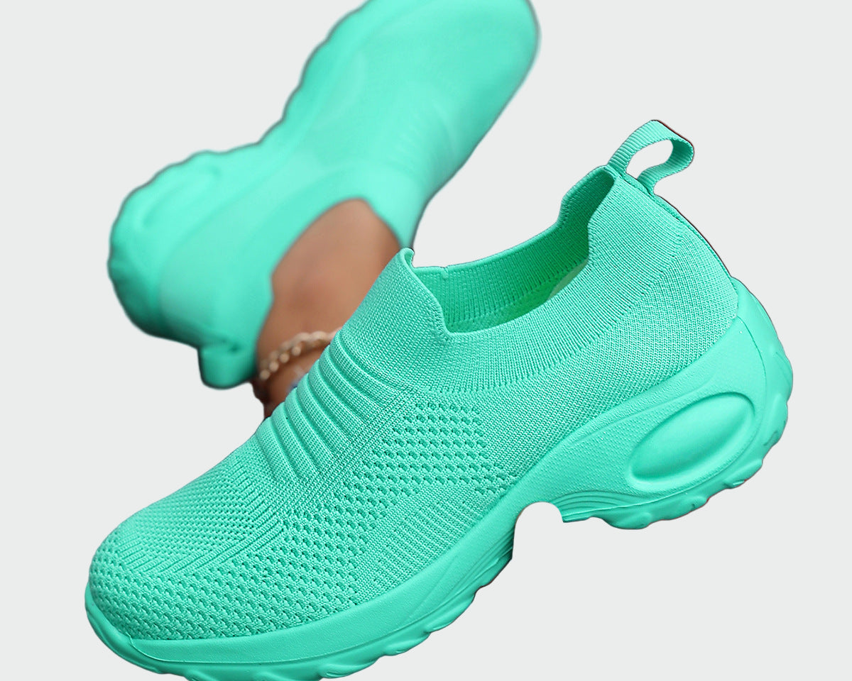 Klasické sportovní slip-on s každodenním stylem