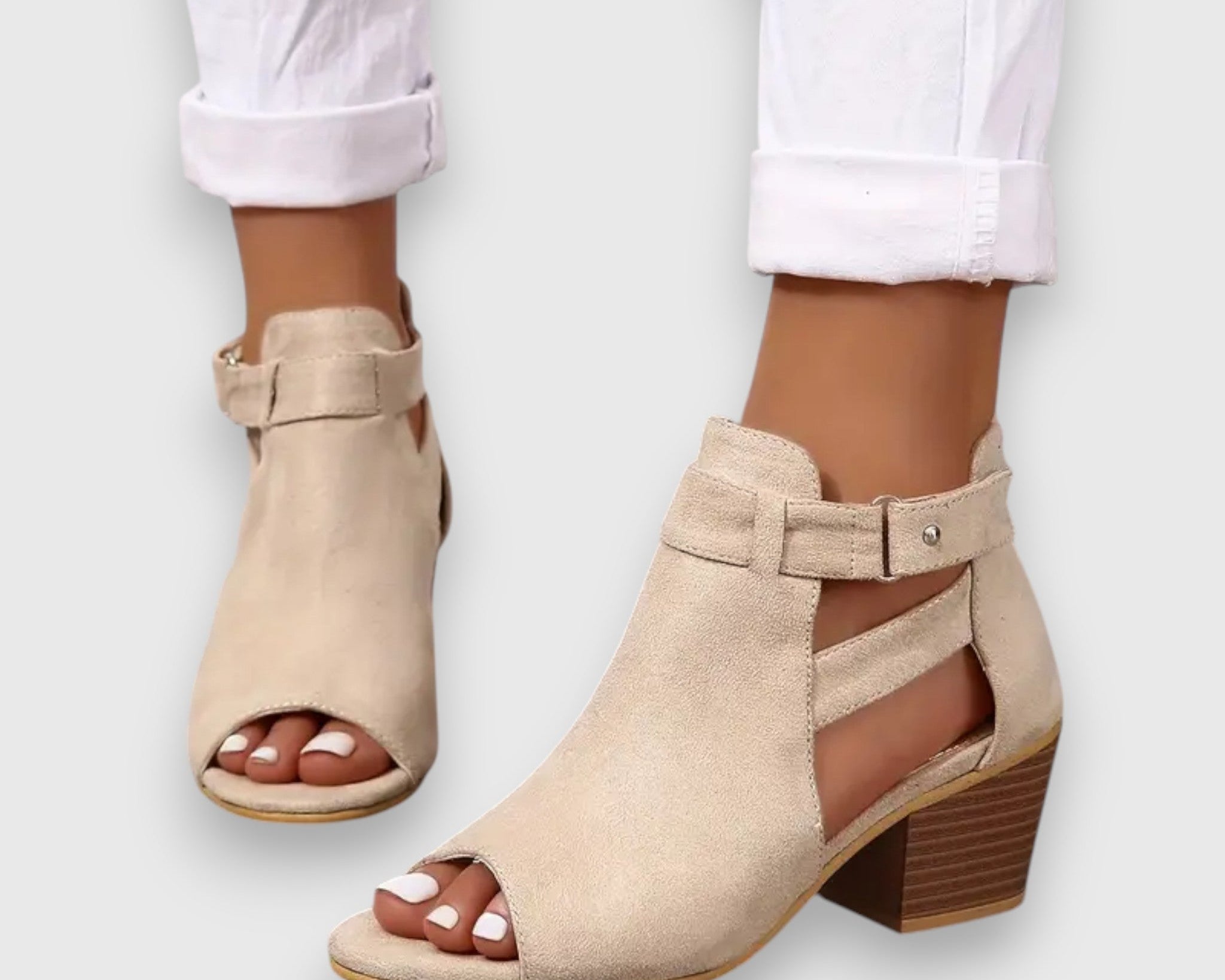 Nadine – Sandály s tlustými podpatky