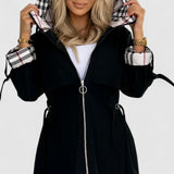 Nathalie - Trenčkot s kapucí a paskem 