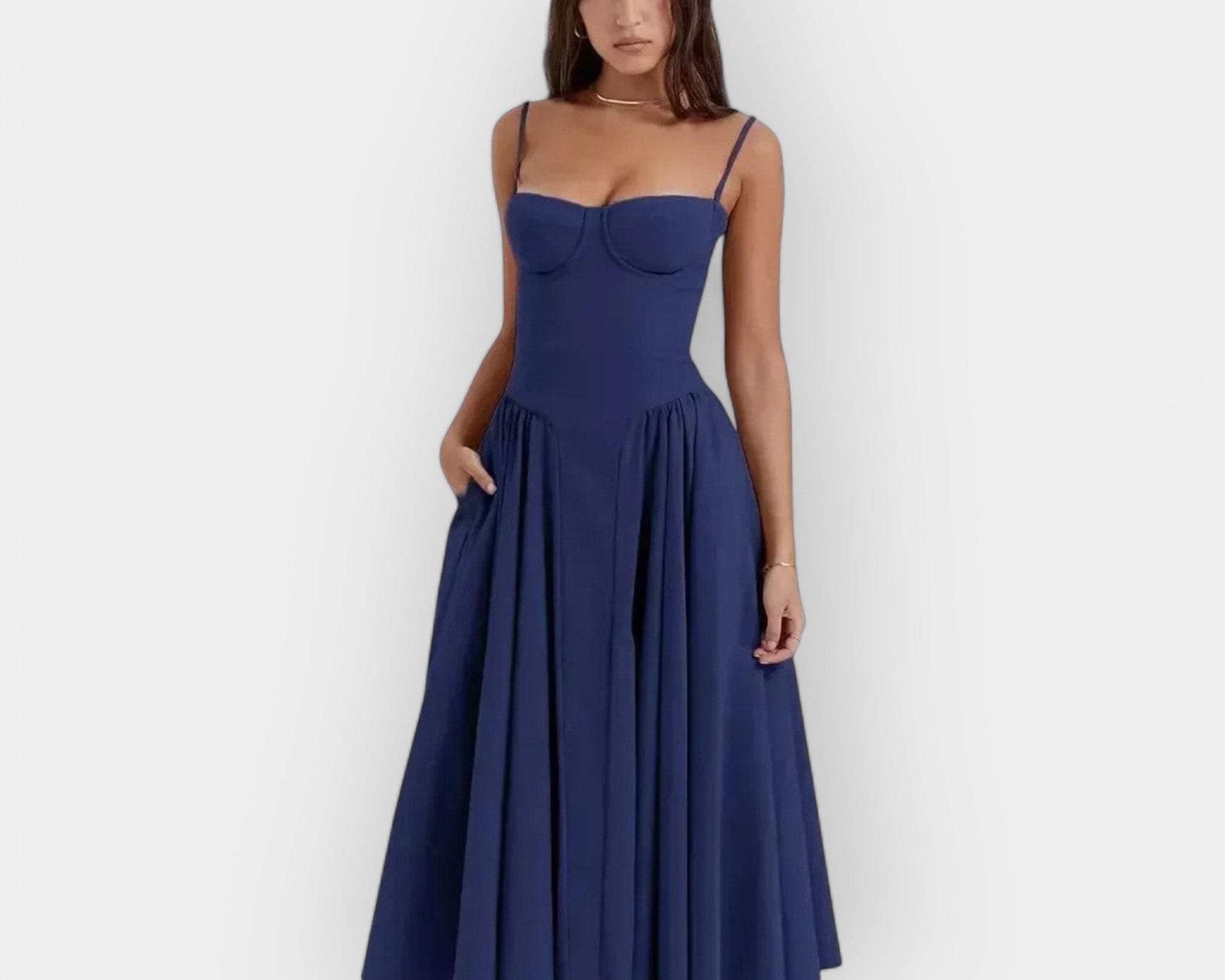 Elegantní midi šaty na léto