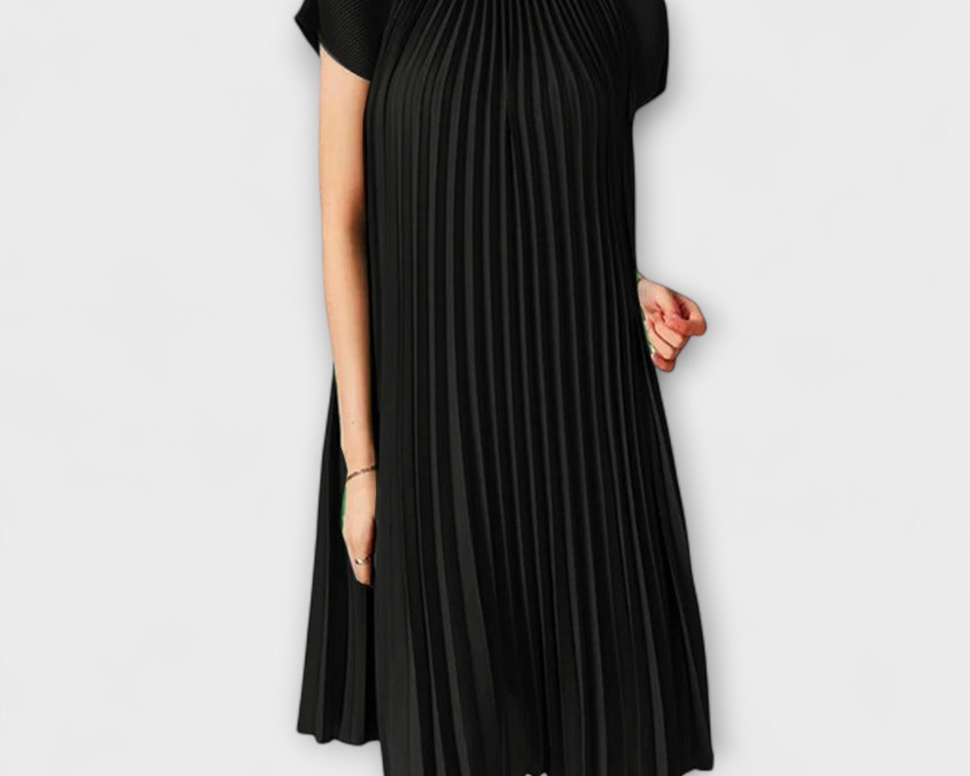 Elegantní plisované šaty